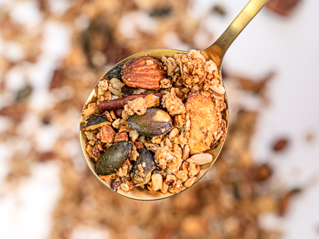 Mankai granola 2.png